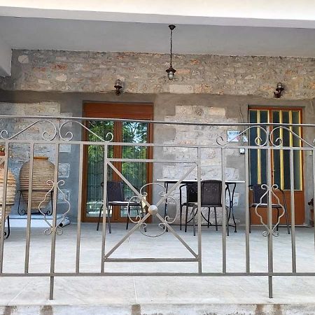 Traditional House Alepis In Areopolis Exterior photo